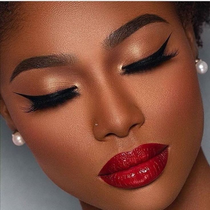 Facial Makeup